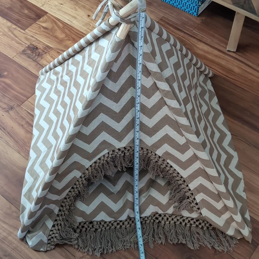 Chevron Fringe Pet Cotton Teepee With Cushioned Bottom ❤️